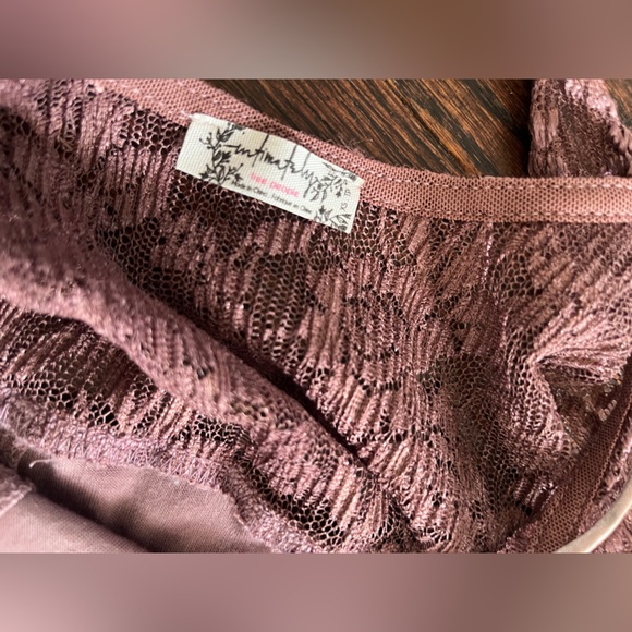 Boho Velvet Chemise in Mauve - Picture 5 of 11